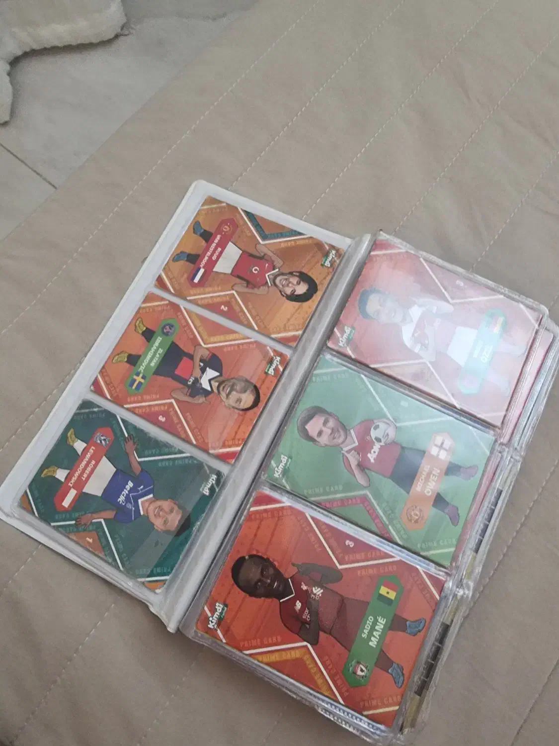 آلبوم کیمدی حاوی ۱۴۴ کیمدی|اسباببازی|کیش, |دیوار