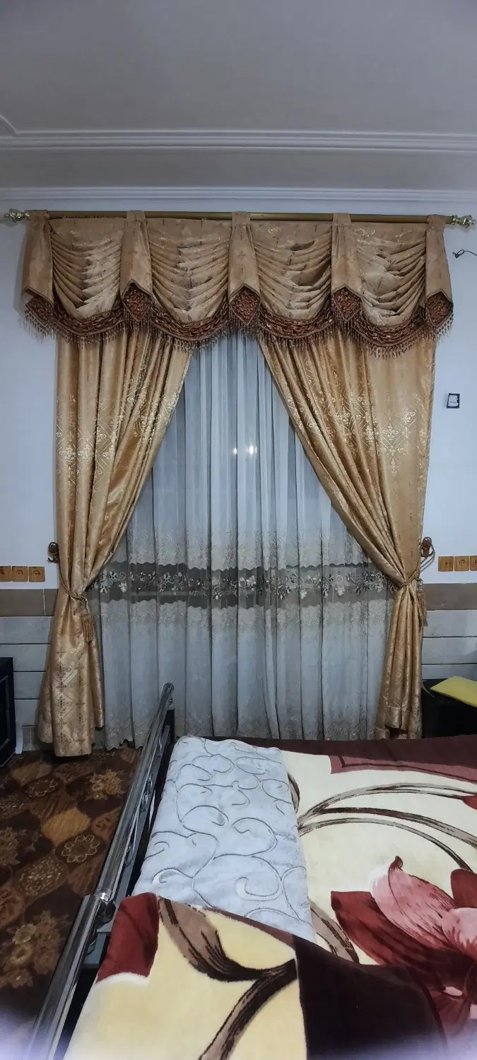 پرده|پرده، رانر، رومیزی|بردسیر, |دیوار
