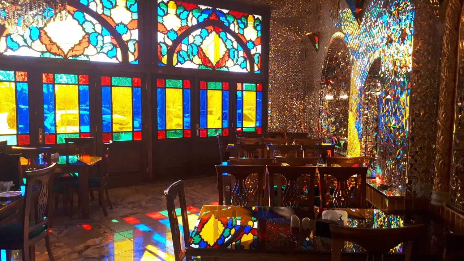 ساخت درب و پنجره سنتی چوبی|مصالح و تجهیزات ساختمان|برخوار, |دیوار