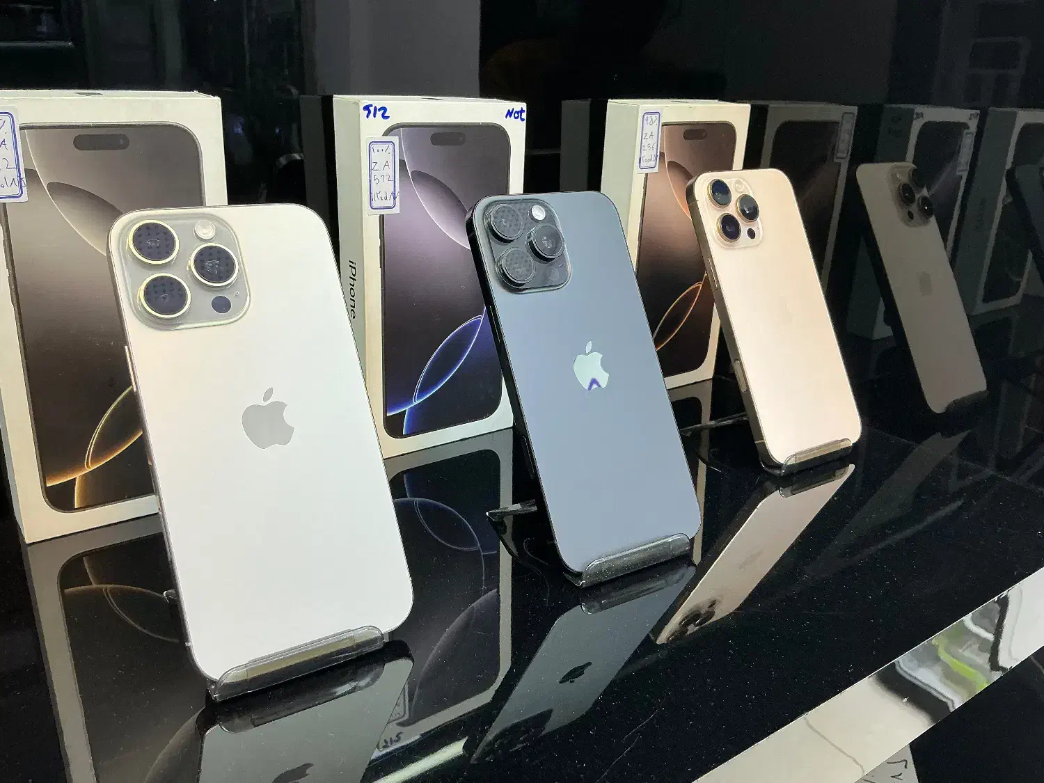 iPhone16promax/معاوضه با ۱۴و۱۳و۱۵/اقساطی|موبایل|اصفهان, گلزار|دیوار