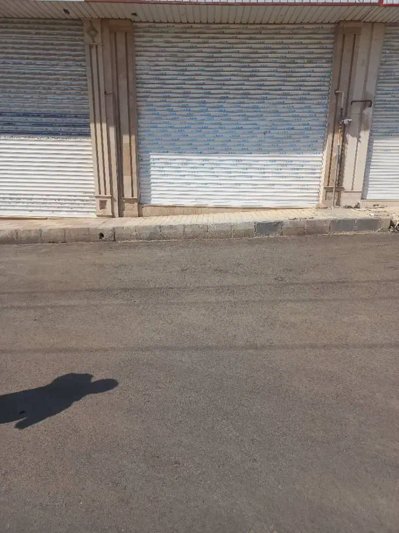 واحد تجاری سه طبقه|فروش مغازه و غرفه|آبیک, |دیوار