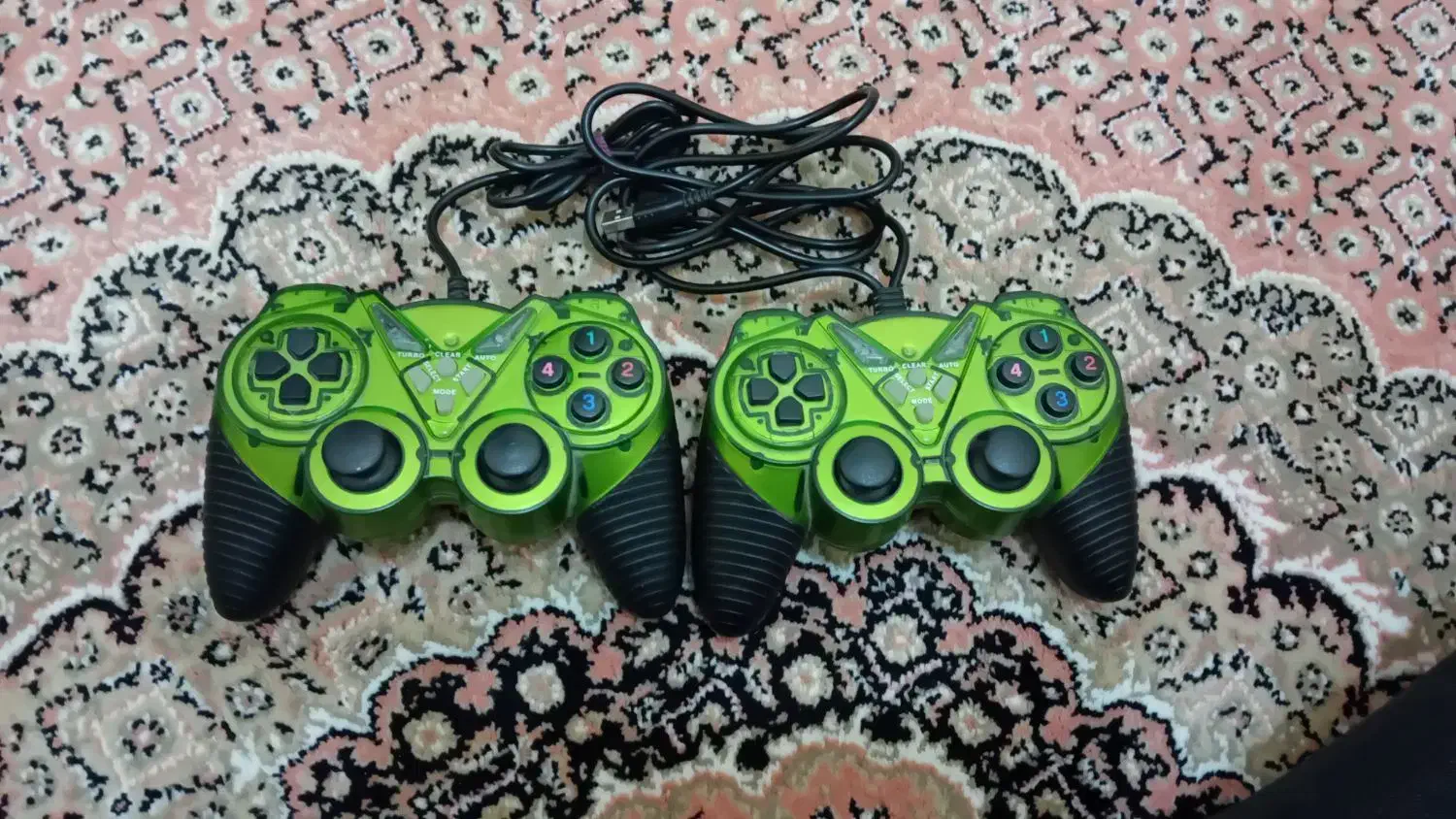 دسته کامپیوتر|کنسول، بازی ویدئویی و آنلاین|اردبیل, |دیوار