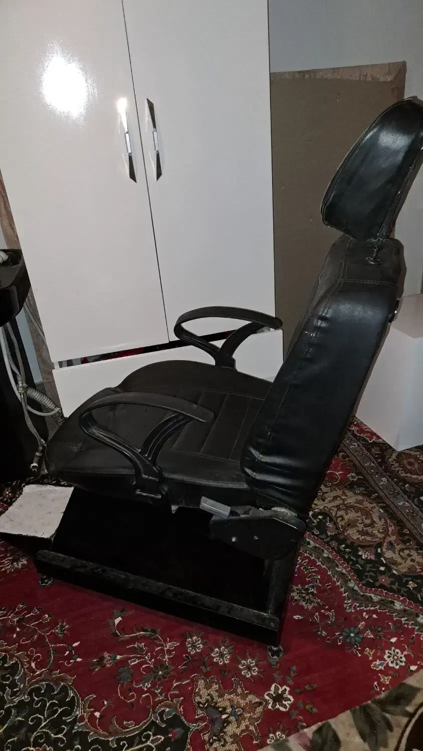 صندلی کار ارایشگاه|آرایشگاه و سالن‌های زیبایی|تربت‌حیدریه, مظفریه|دیوار