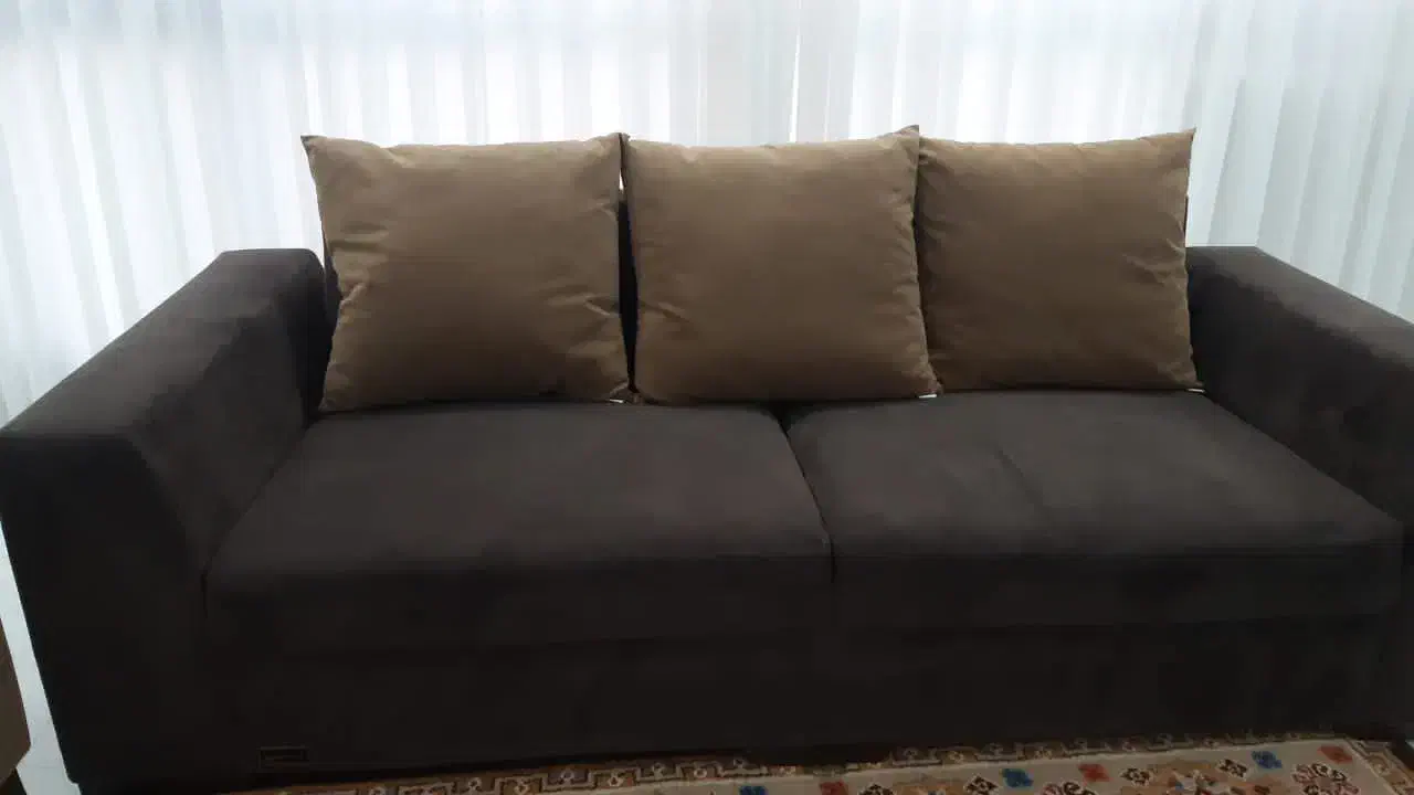 مبل ۷ نفره شرکتی بدون هیچ گونه مشکل|مبلمان خانگی و میز عسلی|بروجرد, |دیوار