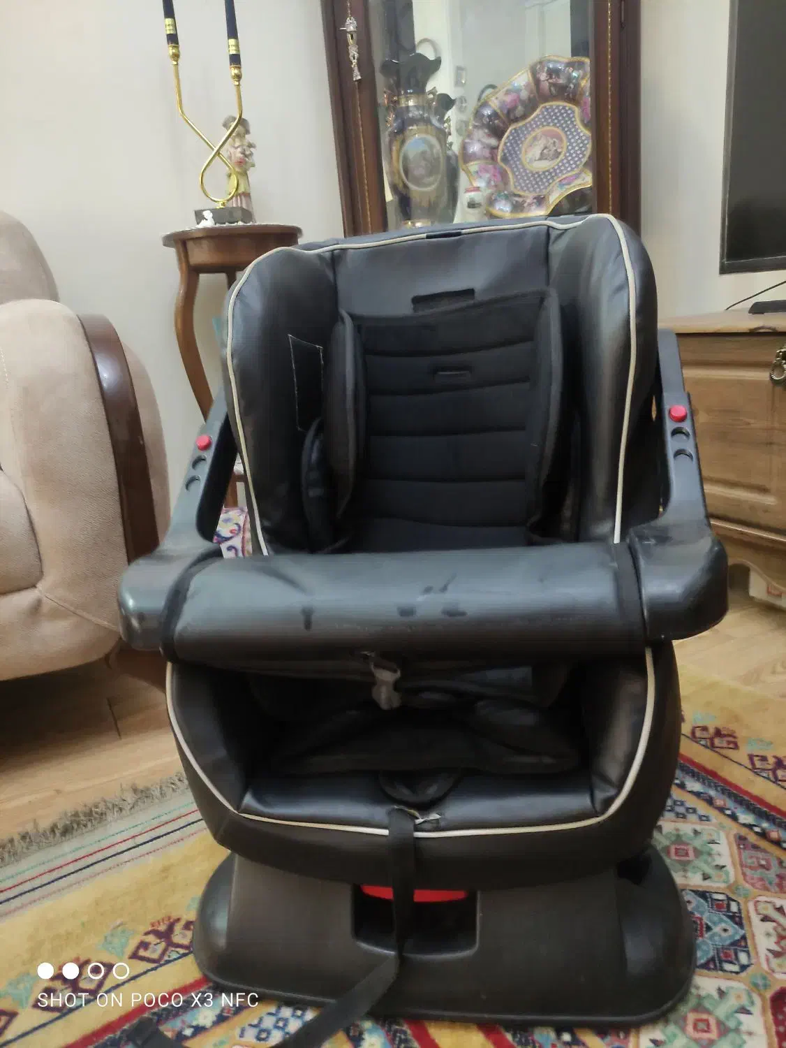 صندلی کودک ماشین|تخت و صندلی بچه|همدان, |دیوار