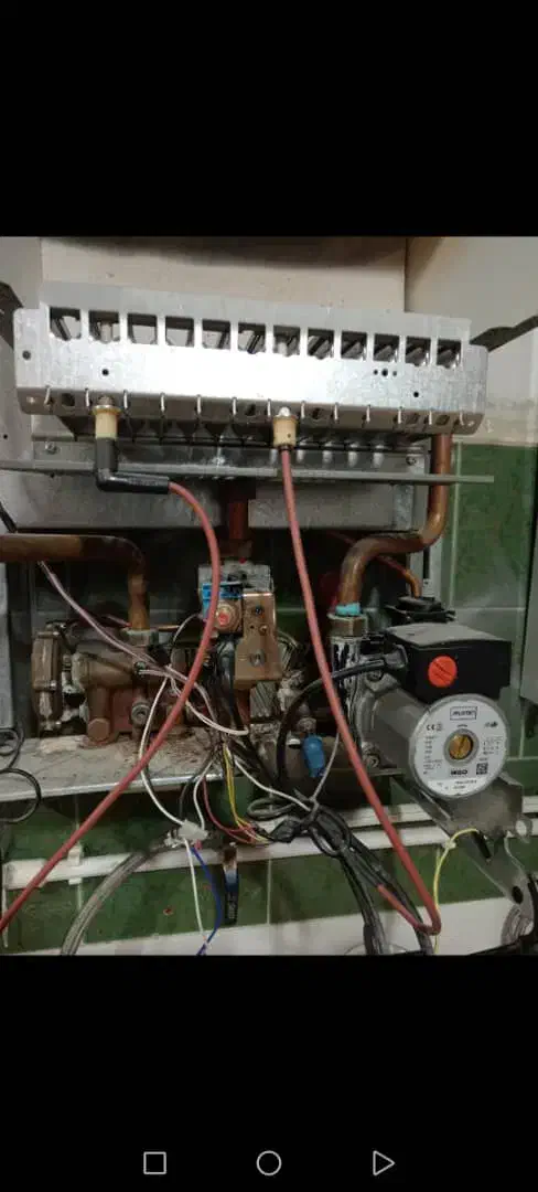 تعمیرات پکیج شوفاژ دیواری|آبگرمکن، پکیج، شوفاژ|پرند, فاز ۶|دیوار