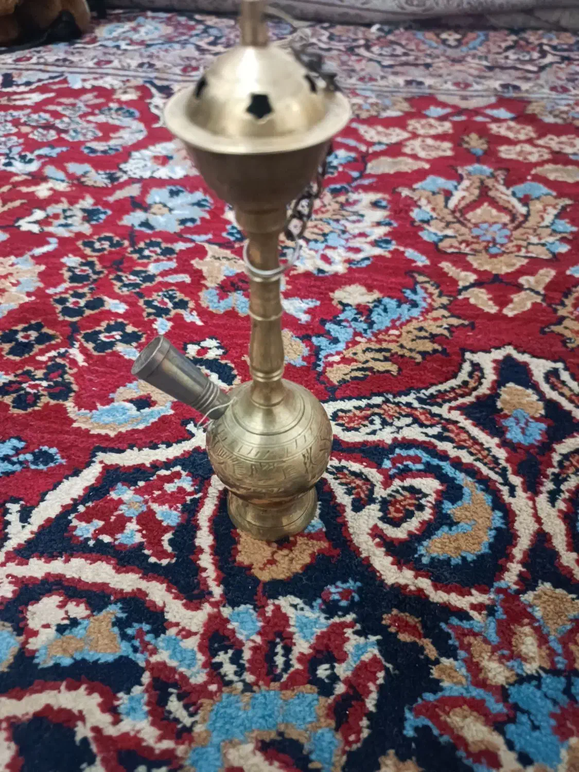 قلیان برنجی عتیقه/قدیمی و اصیل کار دست، تزئینی|کلکسیون اشیاء عتیقه|قم, محمد آباد|دیوار