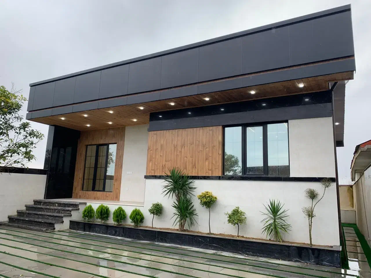 ویلای ۲۲۵متری مدرن ۵دقیقه ساحل۵دقیقه ای خشکبیجار|فروش خانه و ویلا|رشت, منظریه|دیوار