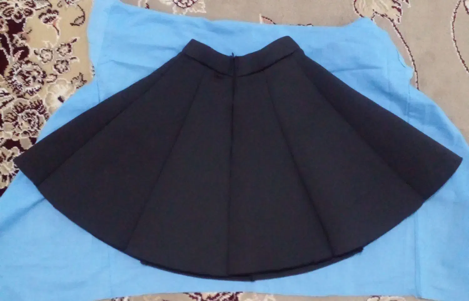 دامن مجلسی نونو|لباس|تربتحیدریه, طالقانی|دیوار