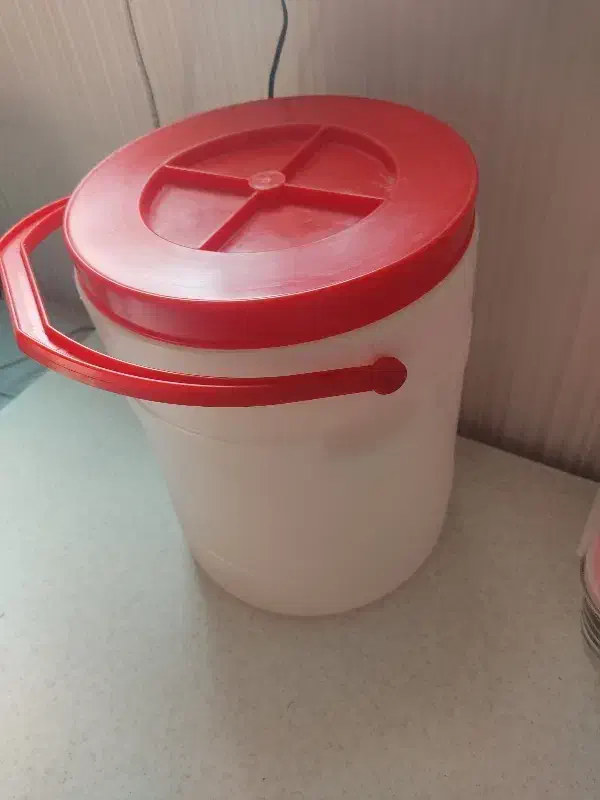 دبه پلاستیکی ترشی یا رب|ظروف نگهدارنده، پلاستیکی، یک‌بارمصرف|تهران, سازمان آب|دیوار