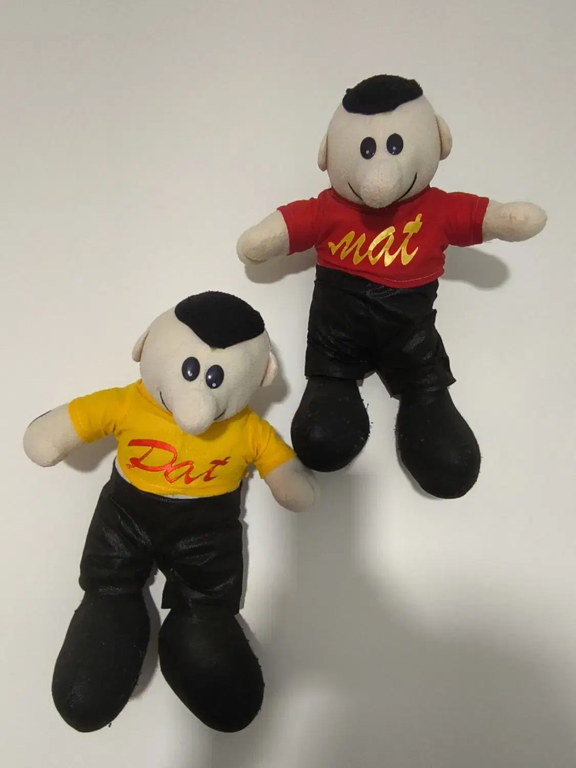 تعدادی اسباب بازی|اسباببازی بچه|فردیس, سرحدی|دیوار