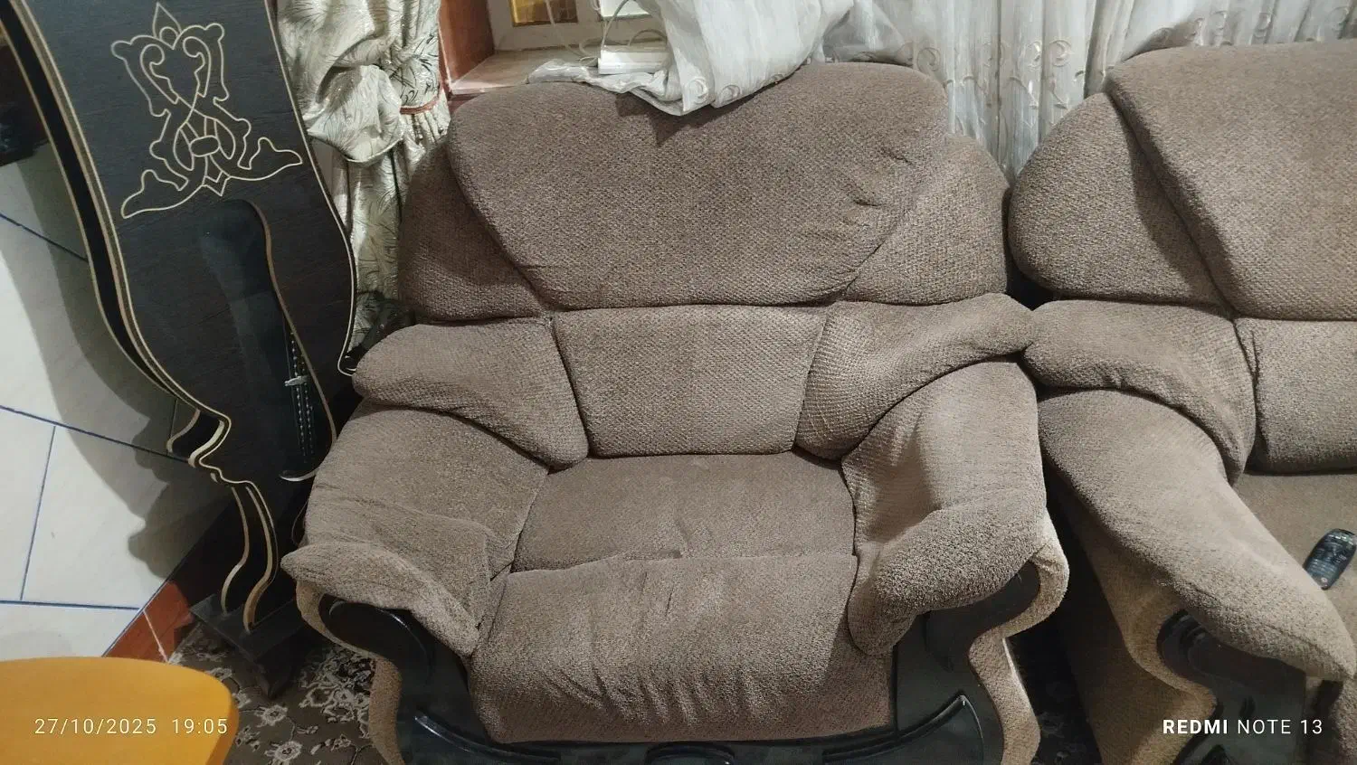 فروش مبل دست دوم|مبلمان خانگی و میز عسلی|کهنوج, |دیوار