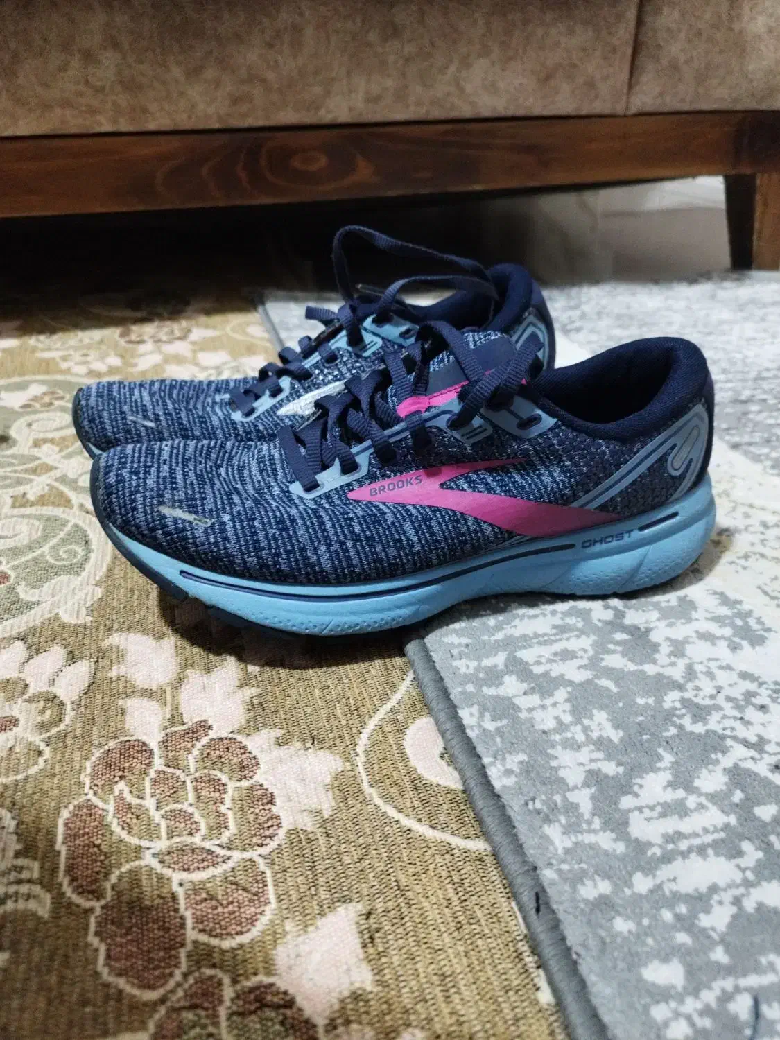 کفش بروکس گاست۱۴|کیف، کفش، کمربند|شیراز, پودنک|دیوار