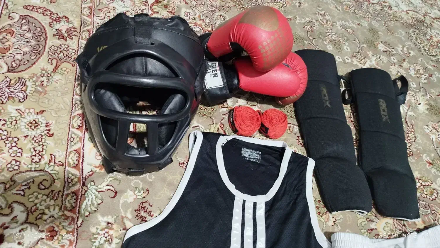 ست ورزشی کیک بوکسینگ|تجهیزات ورزشی|پاکدشت, شهرک امام رضا|دیوار