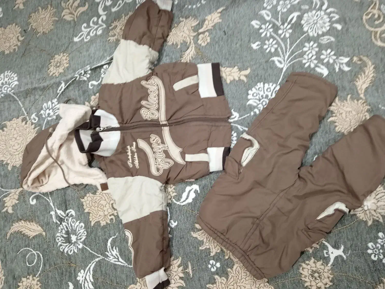 کاپشن بچگانه|کفش و لباس بچه|نیشابور, محله میدان باغات|دیوار