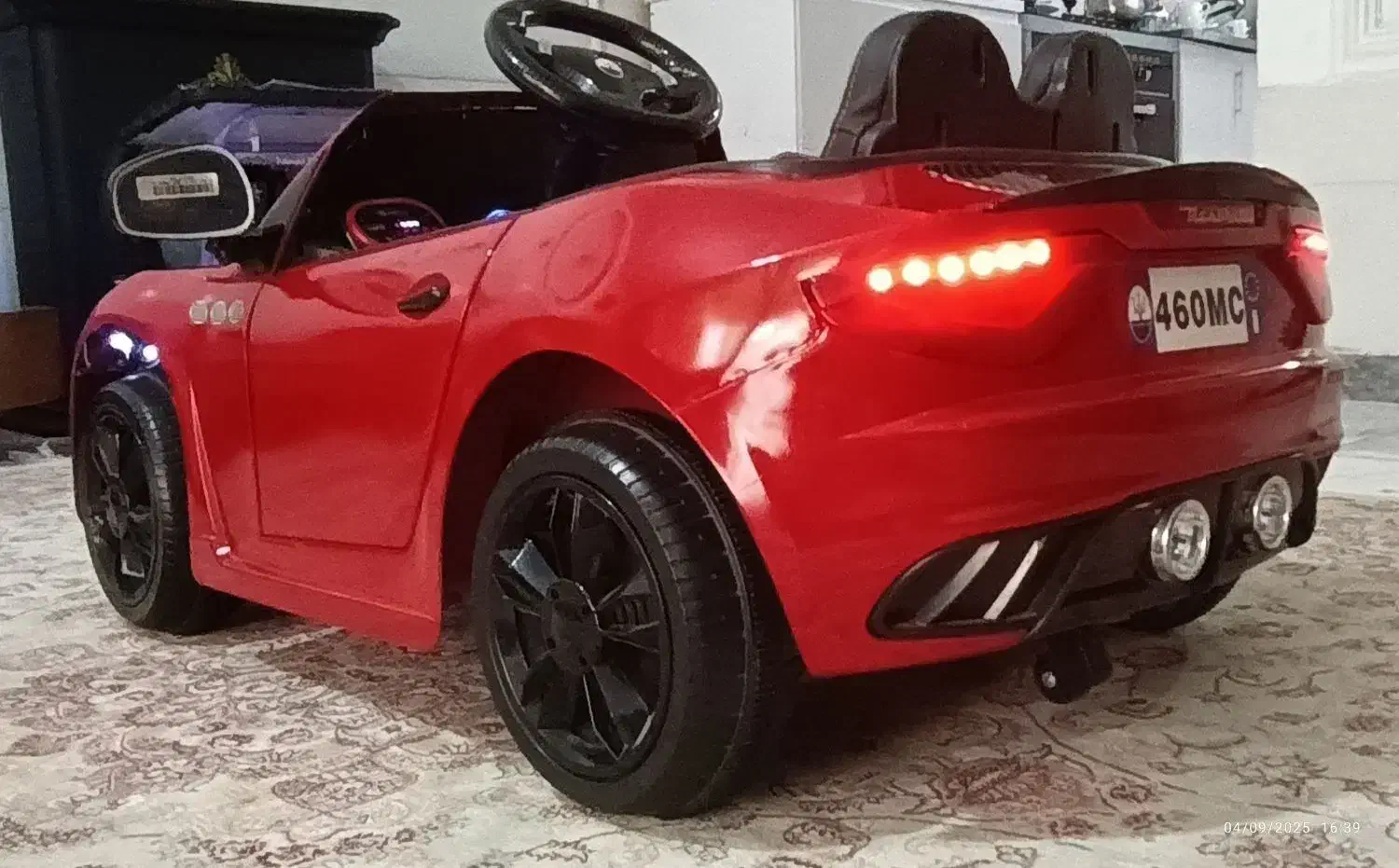 ماشین شارژی مدل مازراتی قرمز|اسباببازی|محمدشهر, محمدشهر|دیوار