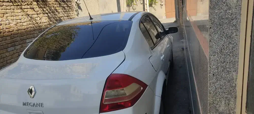 مگان اتومات موتور۲۰۰۰|خودرو سواری و وانت|اراک, |دیوار