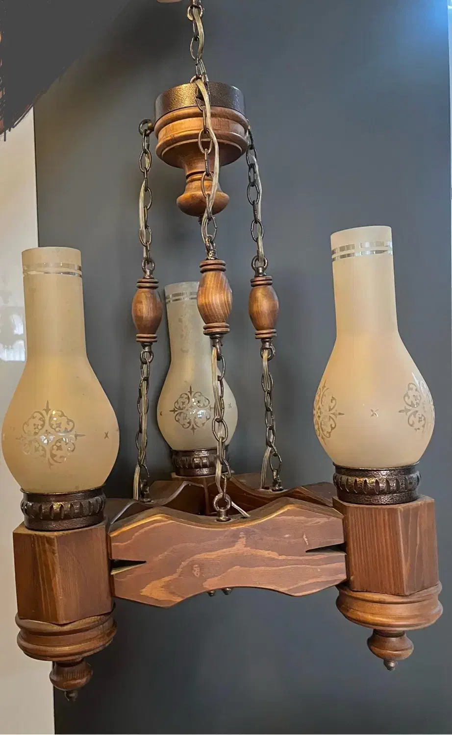 لوستر چوبی|لوستر و چراغ آویز|اصفهان, حسین‌آباد|دیوار