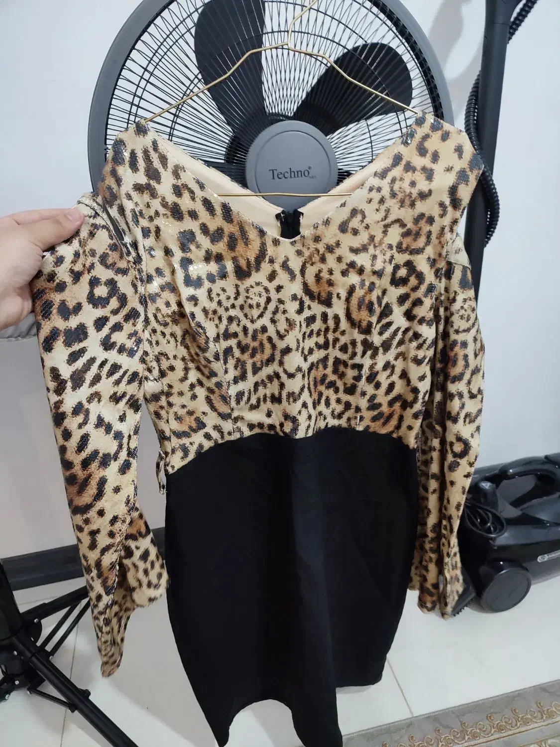 لباس مجلسی|لباس|محمدشهر, محمدشهر|دیوار