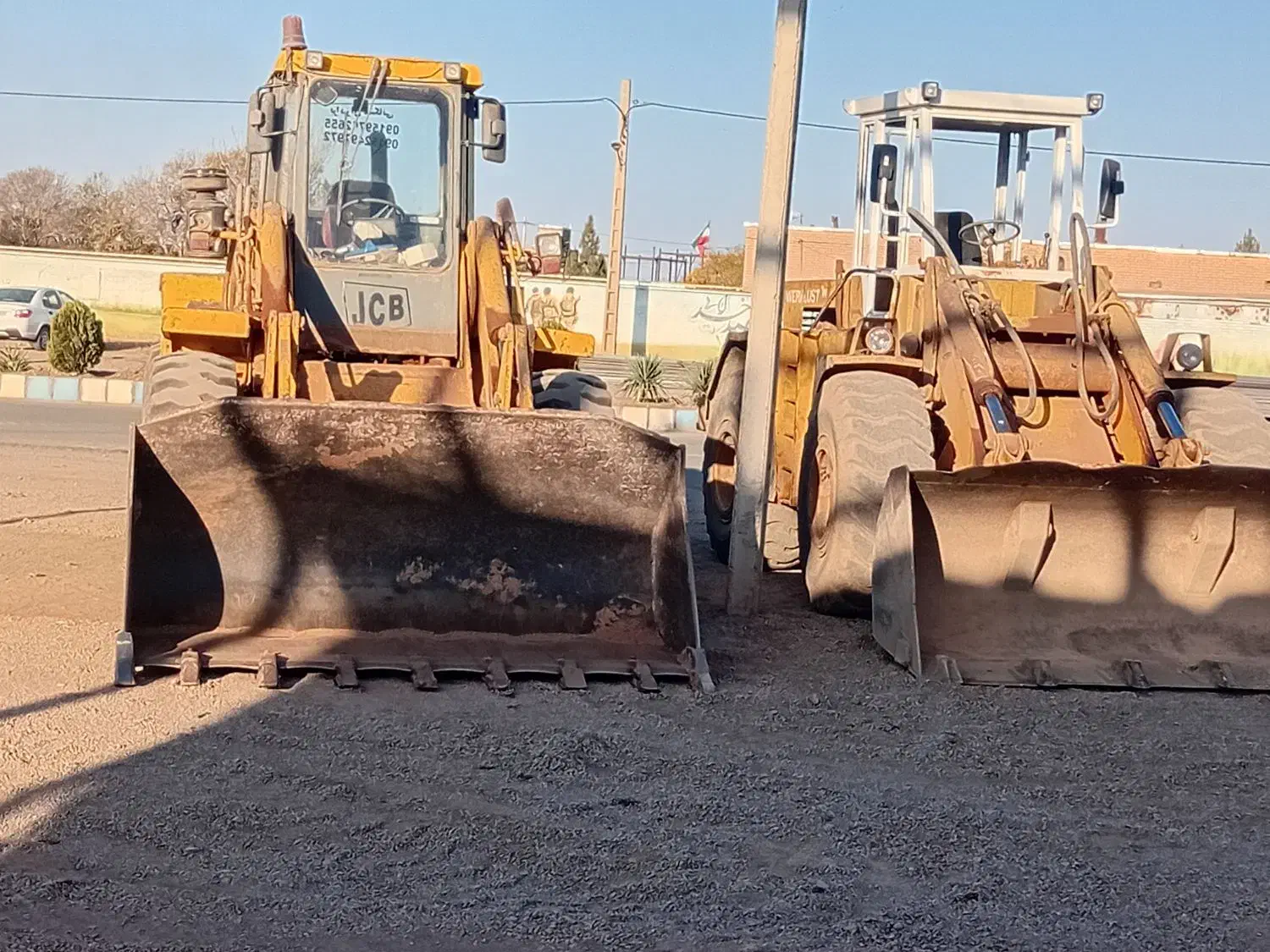 فروش ۲دستگاه لودر۴تنی|خودرو سنگین|مشکان, |دیوار