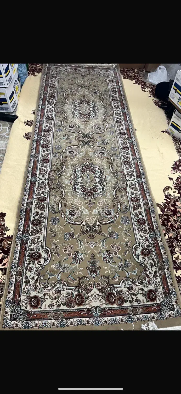 قالی کنار راهرو  نو دو عددباهم به فروش میرسد|فرش|آمل, |دیوار