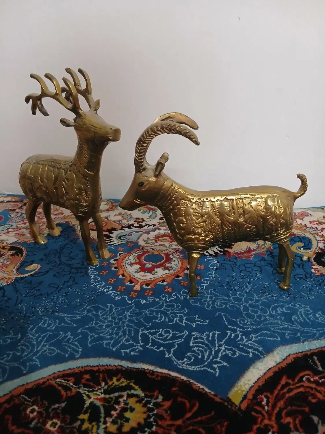 مجسمه برنزی|مجسمه، تندیس، ماکت|رباط‌کریم, انجم آباد|دیوار