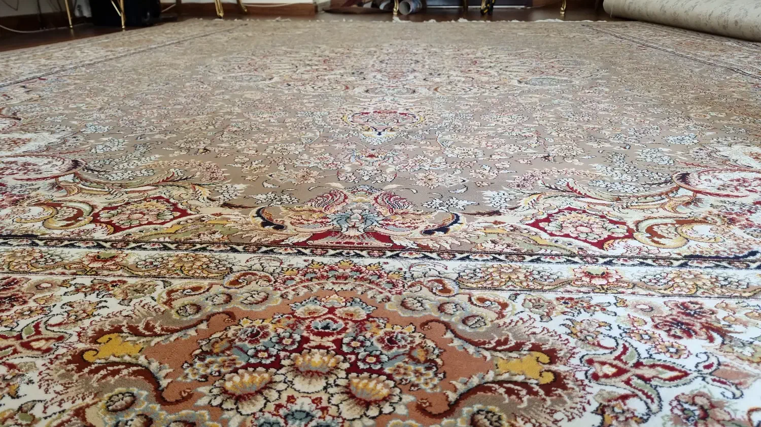 فرش ۷۰۰ شانه اسپادانا|فرش|تهران, فاطمی|دیوار