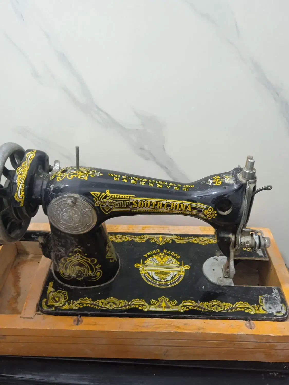 چرخ خیاطی قدیمی|چرخ خیاطی و ریسندگی|شیراز, رکن‌آباد|دیوار