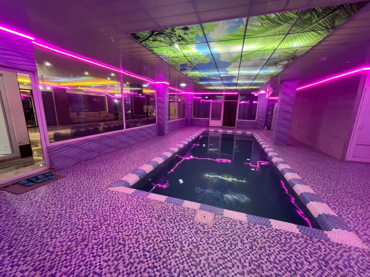 اجاره روزانه و شبانه ویلاهای استخردار * اماده رزرو|اجارهٔ کوتاهمدت ویلا و باغ|کرج, عظیمیه|دیوار