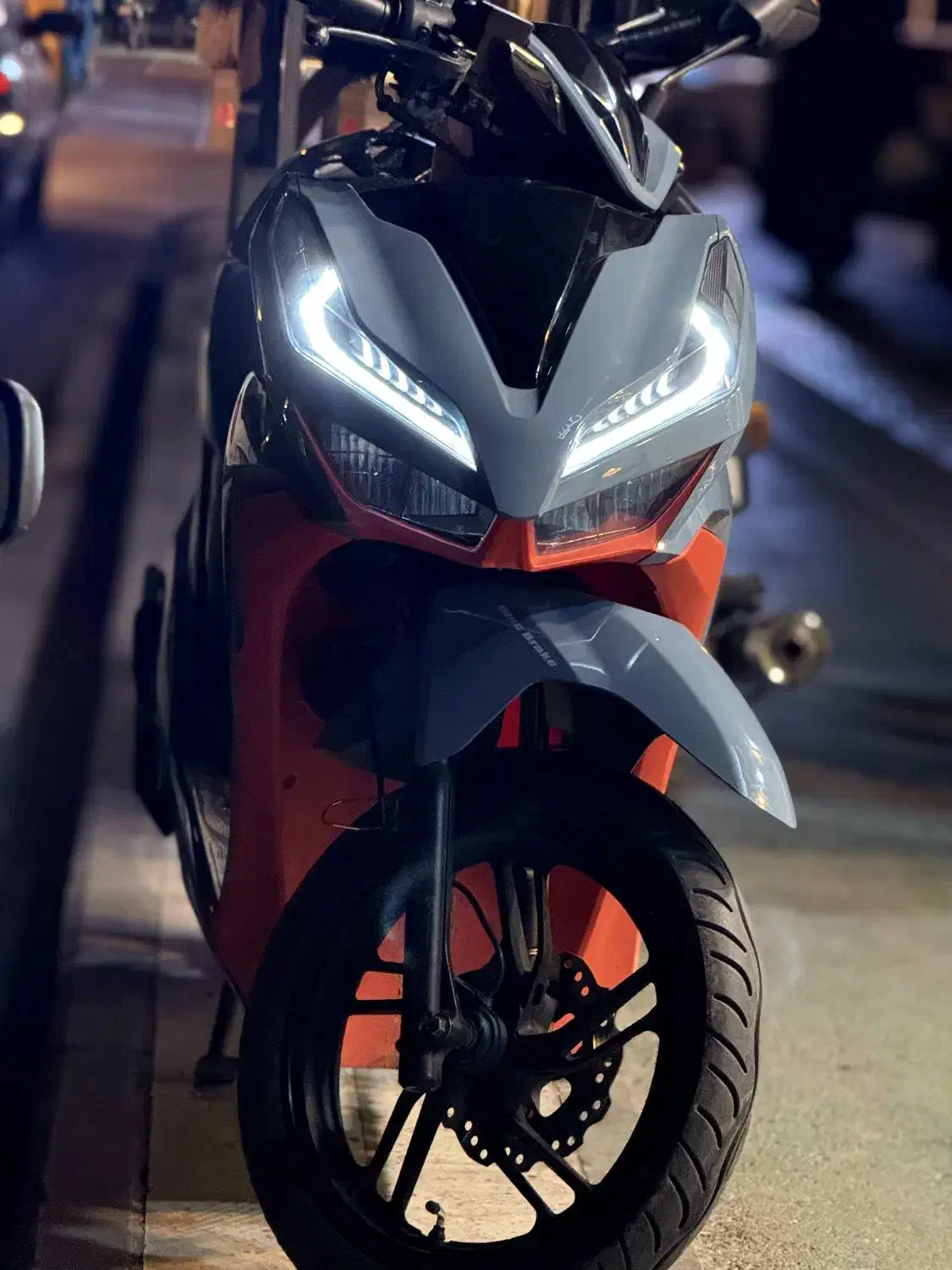 کلیک ۱۵۰ مدل ۴۰۲|موتورسیکلت|مشهد, هنرستان|دیوار