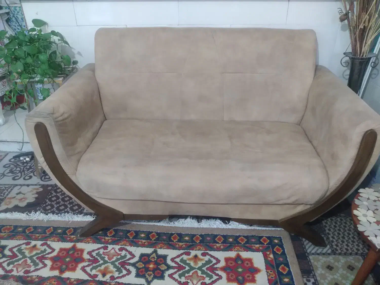 مبل هفت نفره رنگ ترکیبی در حد نو|مبلمان خانگی و میز عسلی|شیراز, تندگویان|دیوار