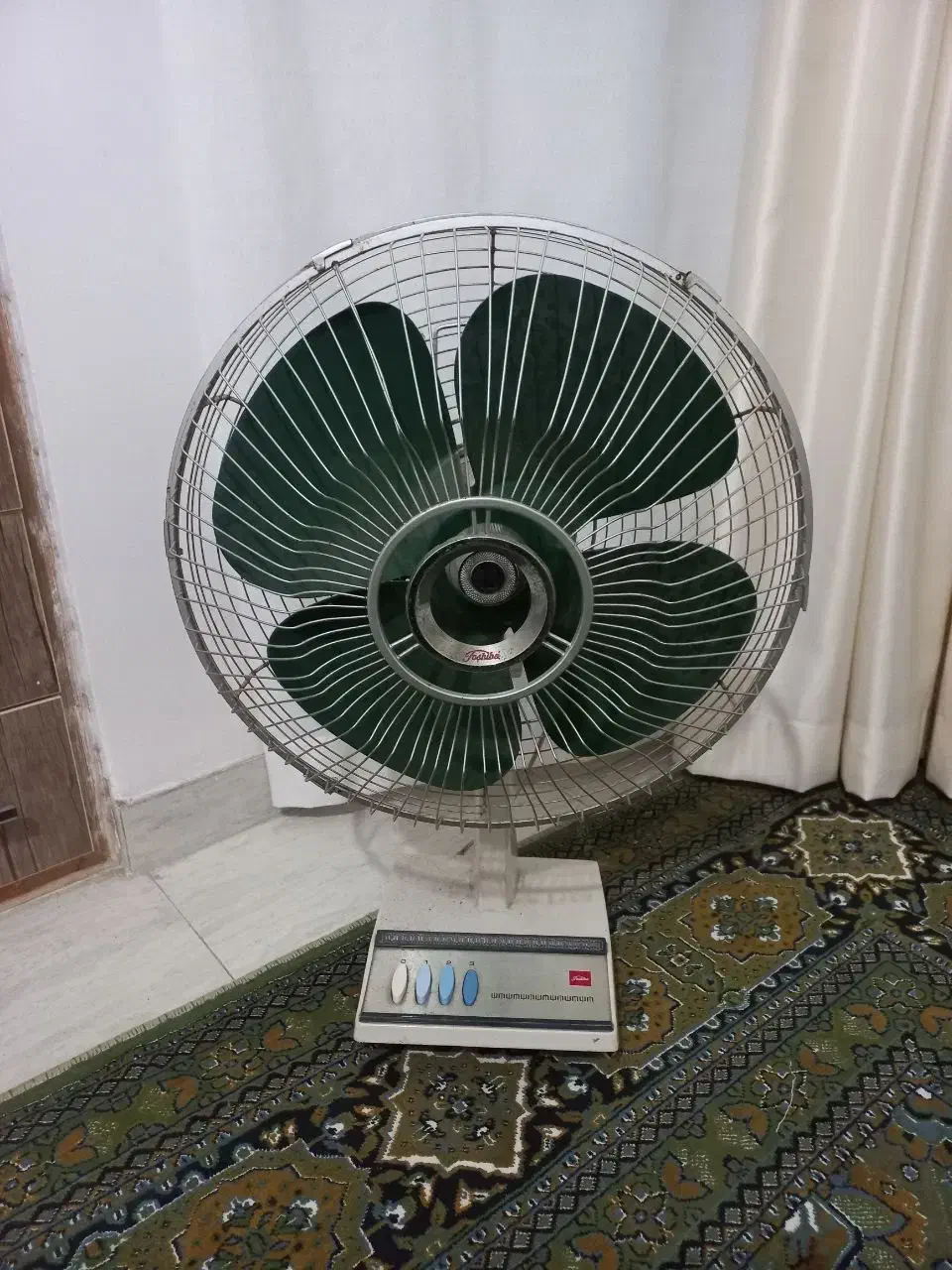 پنکه توشیبا ژاپن کولکسیونی|پنکه و تصفیه‌کنندهٔ هوا|رودسر, |دیوار