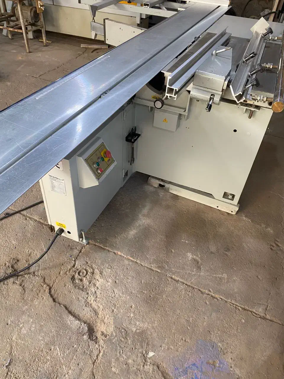 دورکن  لبه چسبان|ماشین‌آلات صنعتی|تبریز, |دیوار