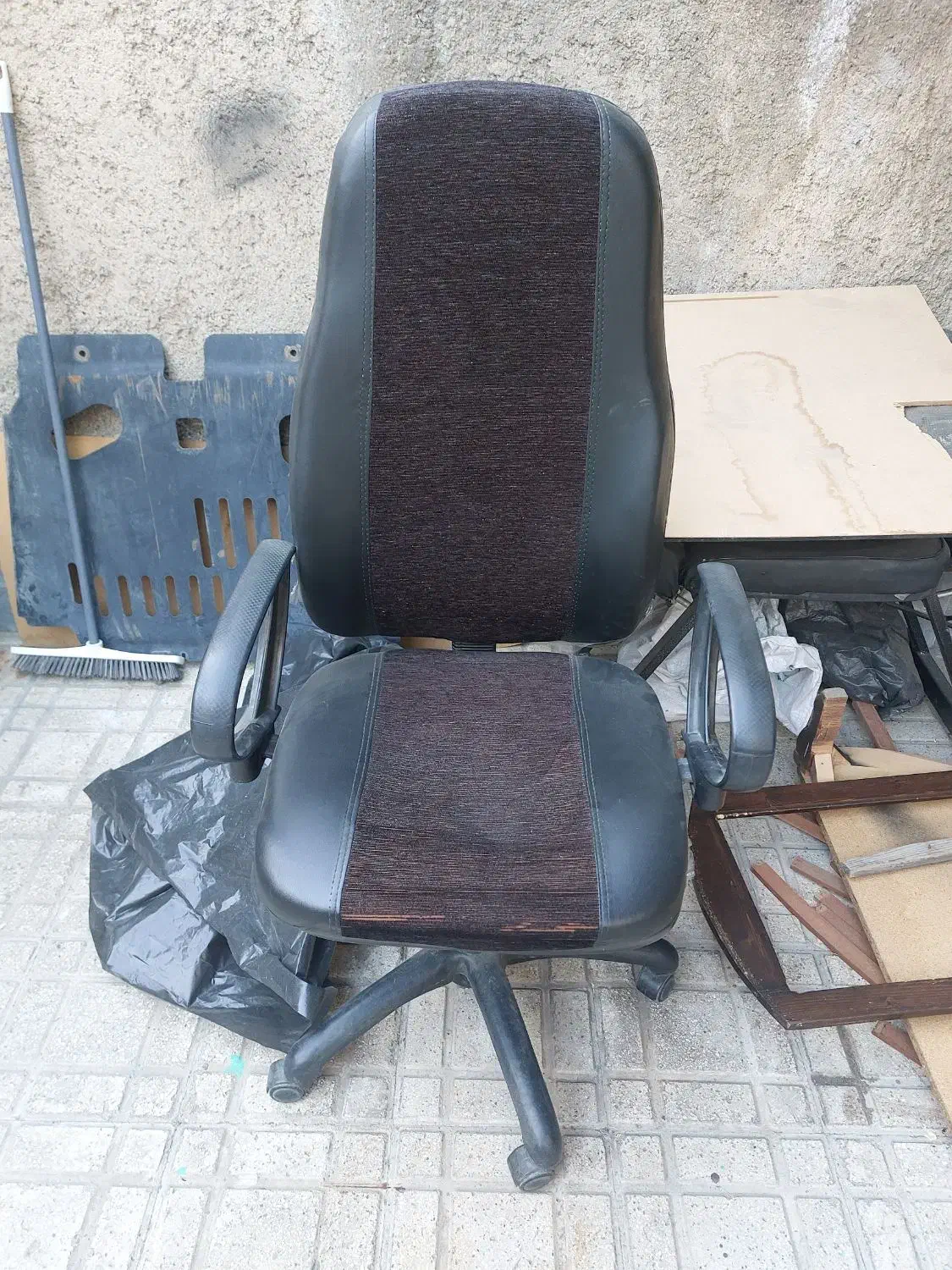 صندلی اداری|میز و صندلی غذاخوری|مشکیندشت, |دیوار