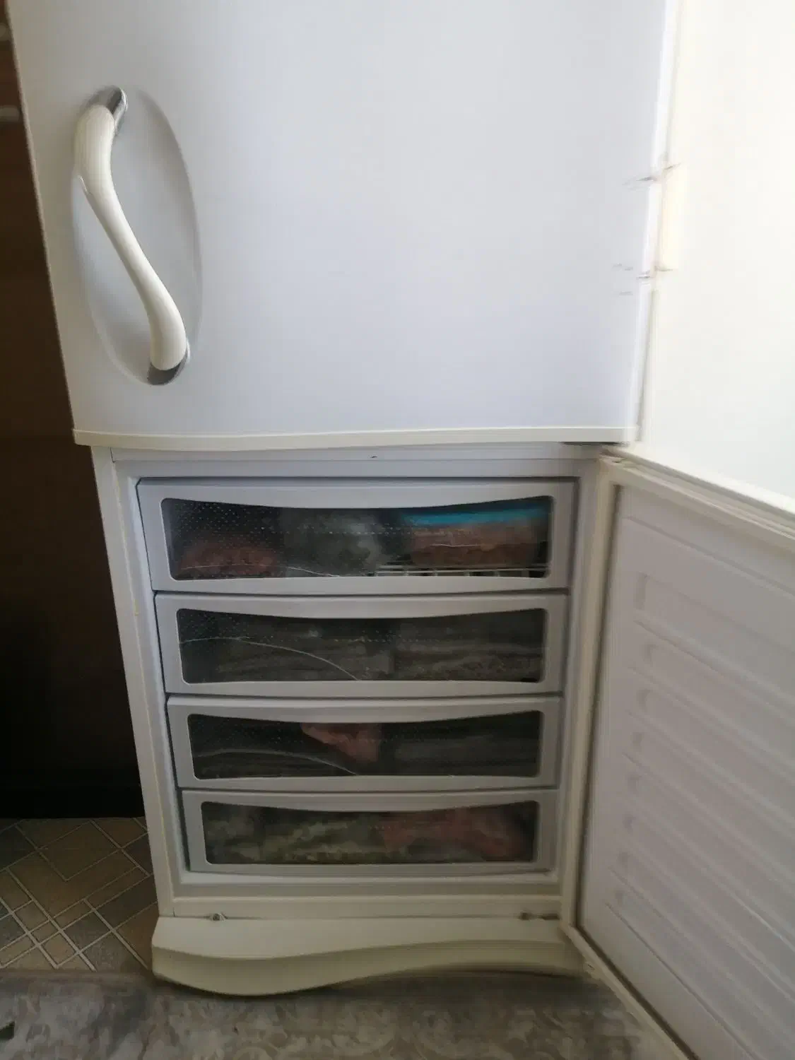 یخچال فریزر سونیا و کارتن یخچال فریزر اسنوا|یخچال و فریزر|لالجین, |دیوار