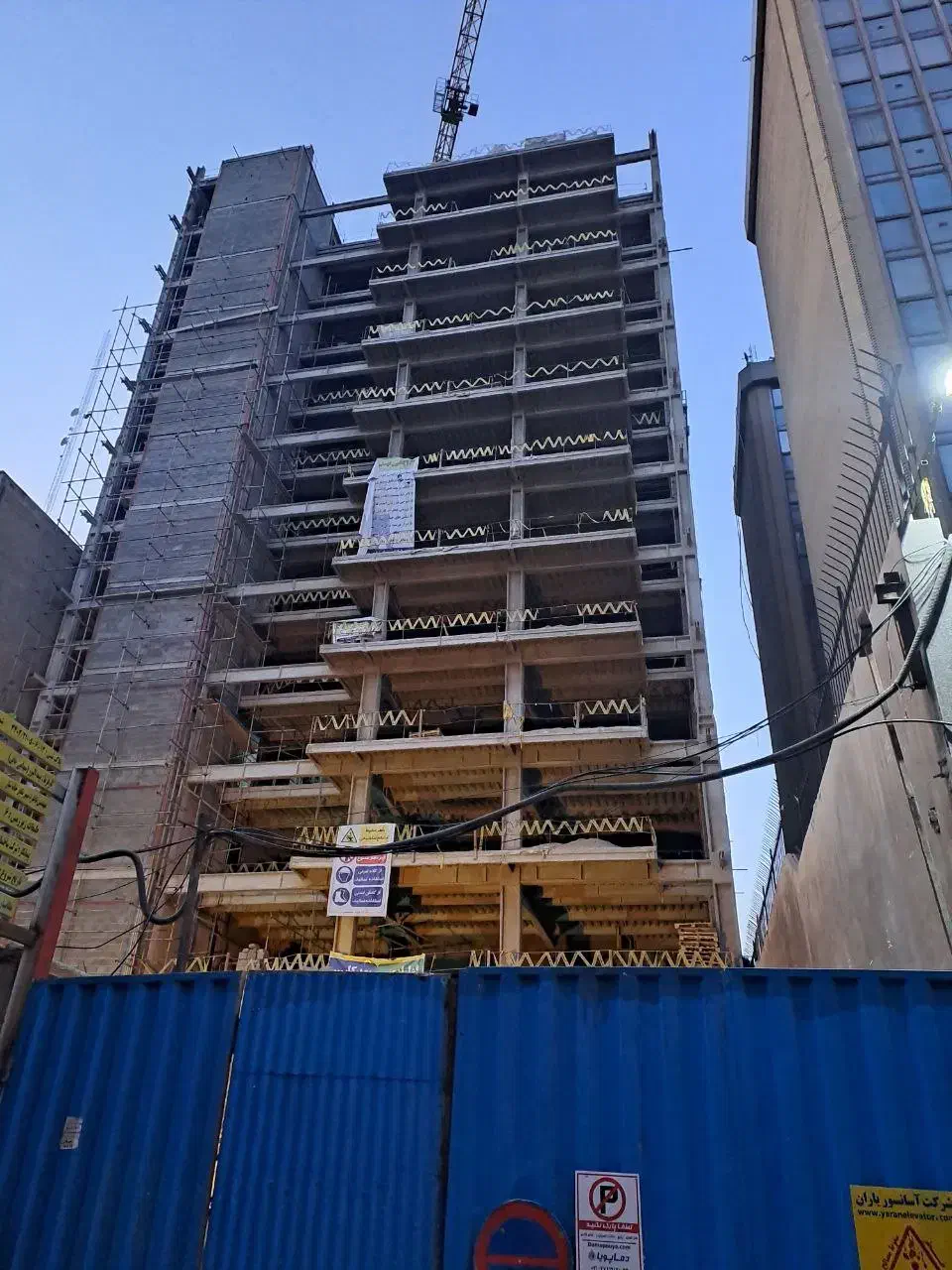 شیشه بری مرجانی   .تولید درب پنچره UPVC مرجانی|خدمات پیشه و مهارت|اردبیل, |دیوار