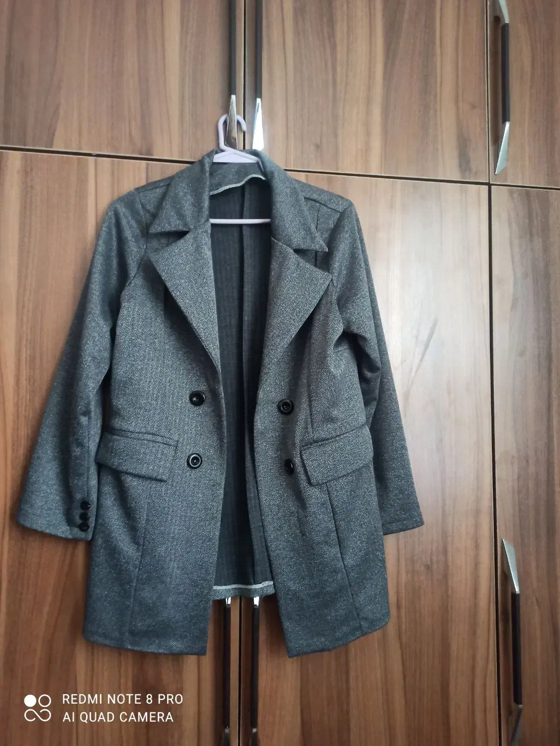 کت تک نونو|لباس|یاسوج, |دیوار