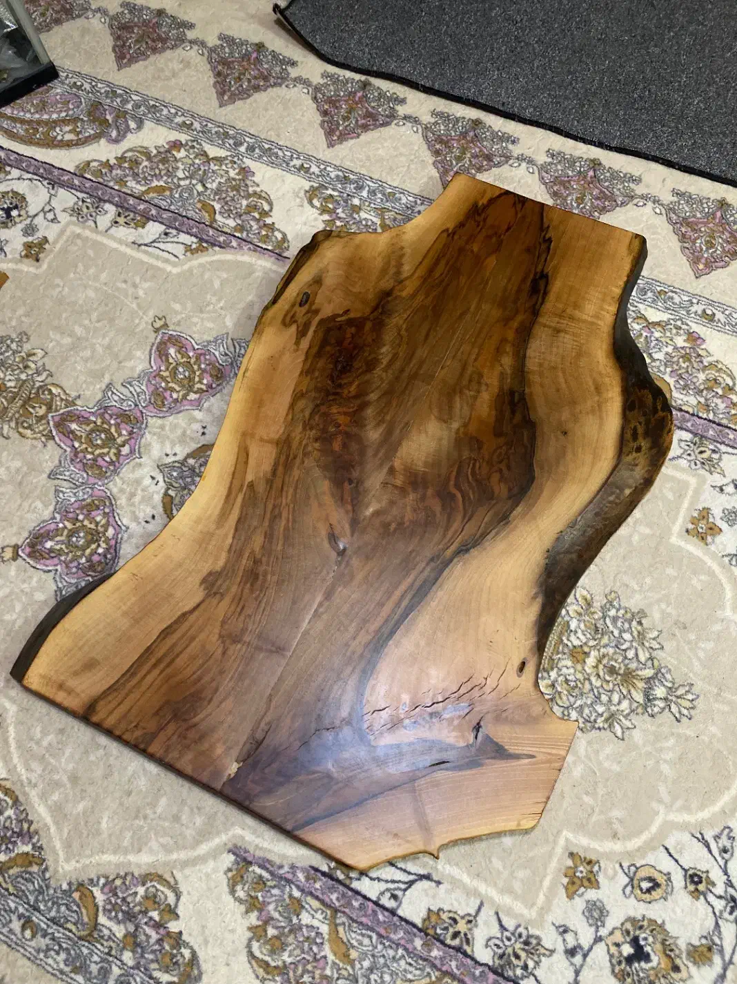 اسلب گره گردو|میز و صندلی غذاخوری|کرمان, |دیوار