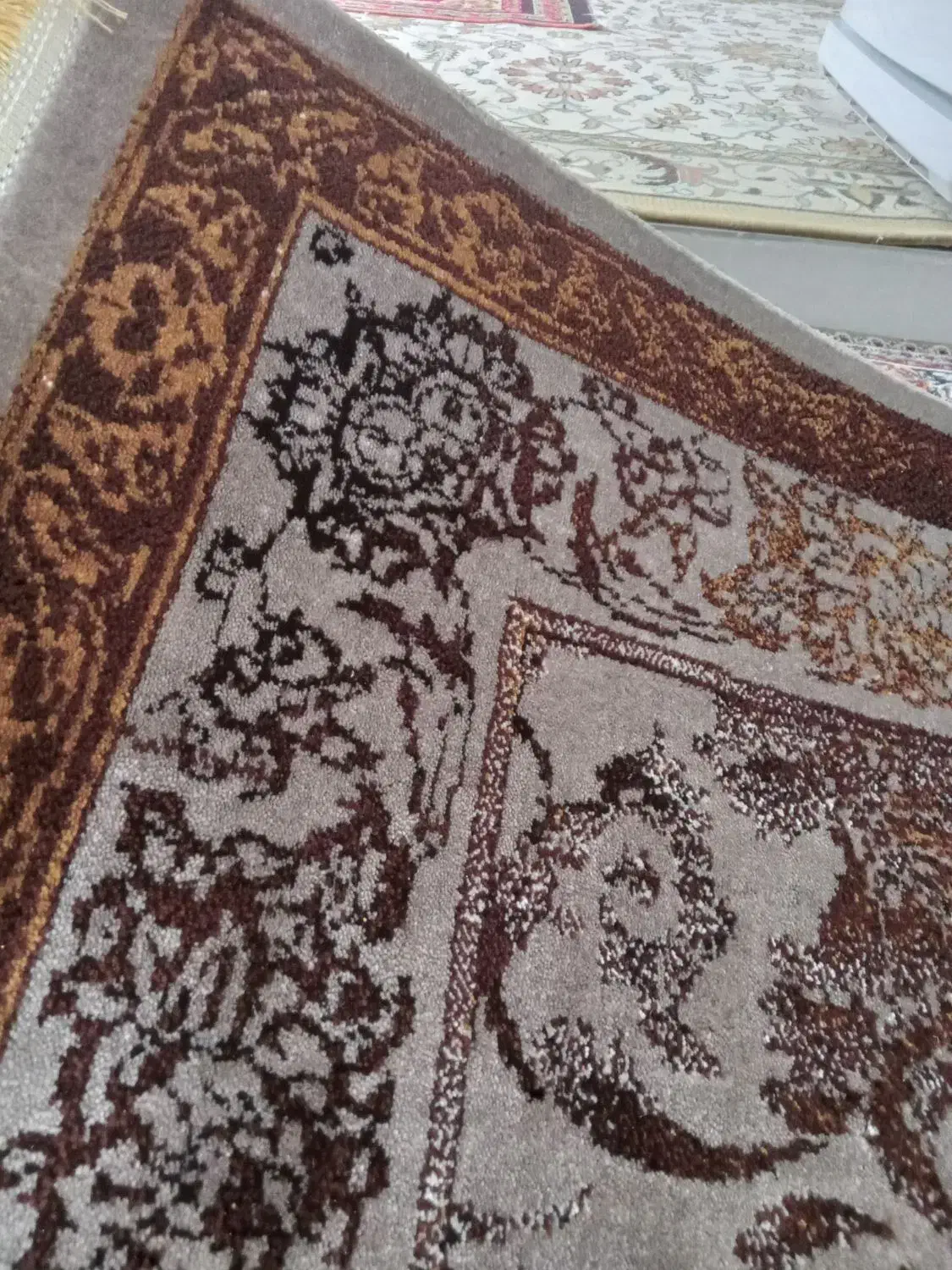 فرش ۴ متری کاملا نو|فرش|خرم‌آباد, |دیوار