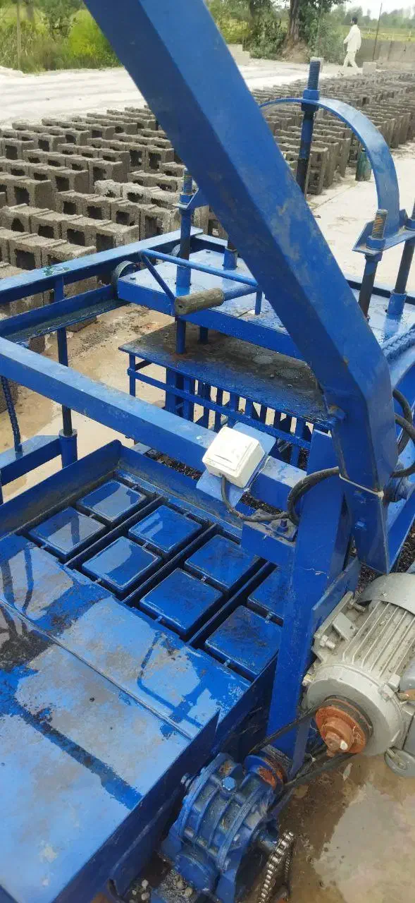 دستگاه بلوک زنی 4تایی|مصالح و تجهیزات ساختمان|لوشان, |دیوار