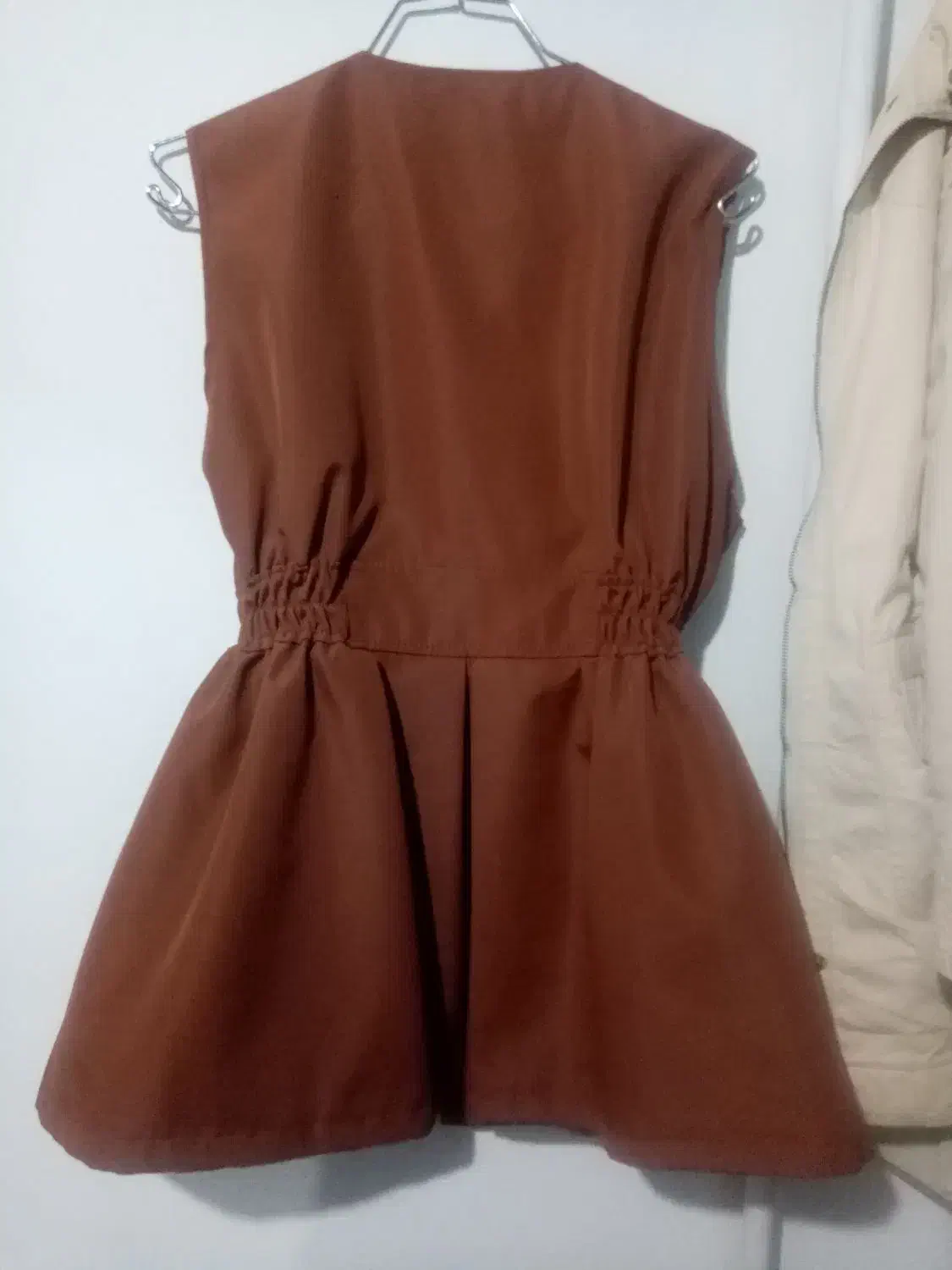 بارونی|لباس|لنگرود, |دیوار