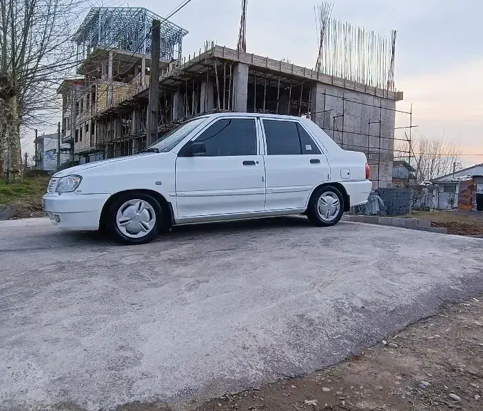 132 مدل 1396|خودرو سواری و وانت|رشت, کوی عرفان|دیوار