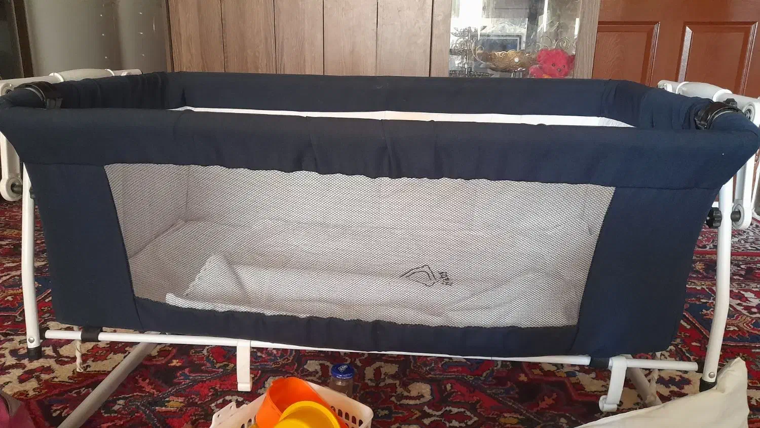 گهواره|تخت و صندلی بچه|تبریز, |دیوار