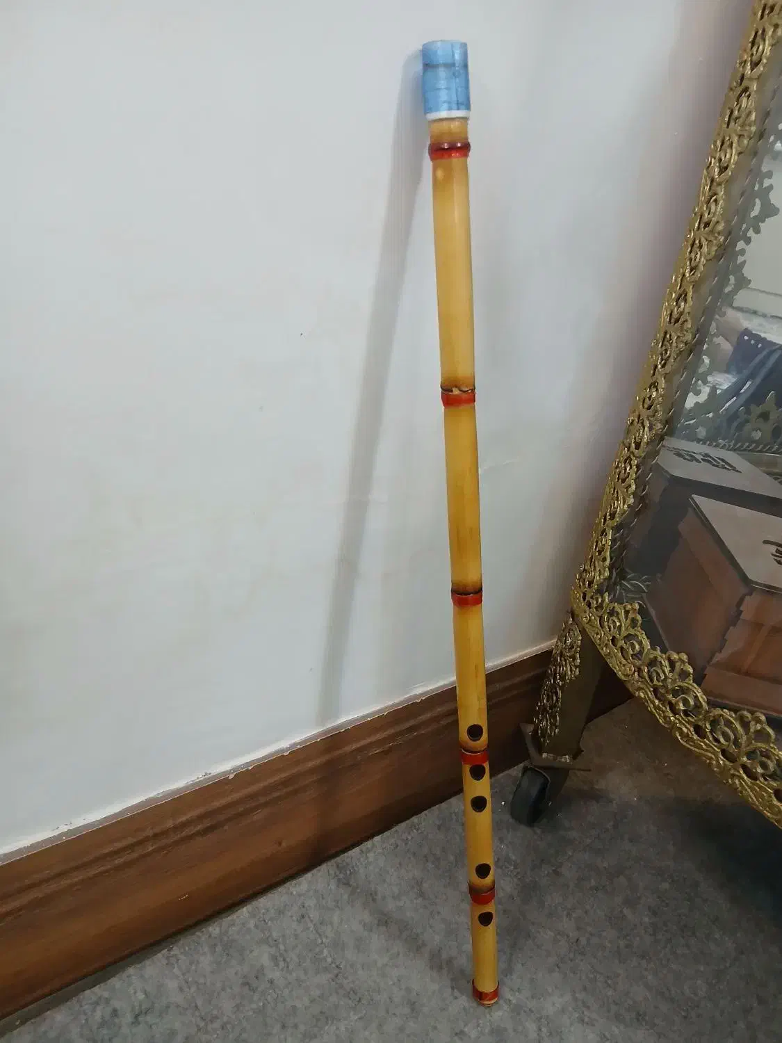 نی دست ساز|سازهای سنتی|قم, نیروگاه|دیوار