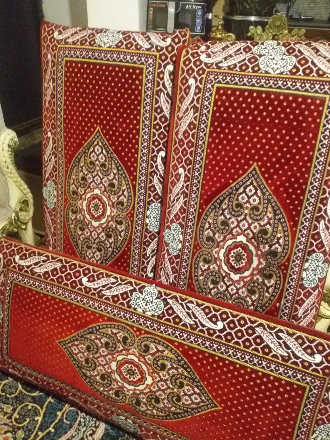 پشتی|پشتی|رودسر, |دیوار