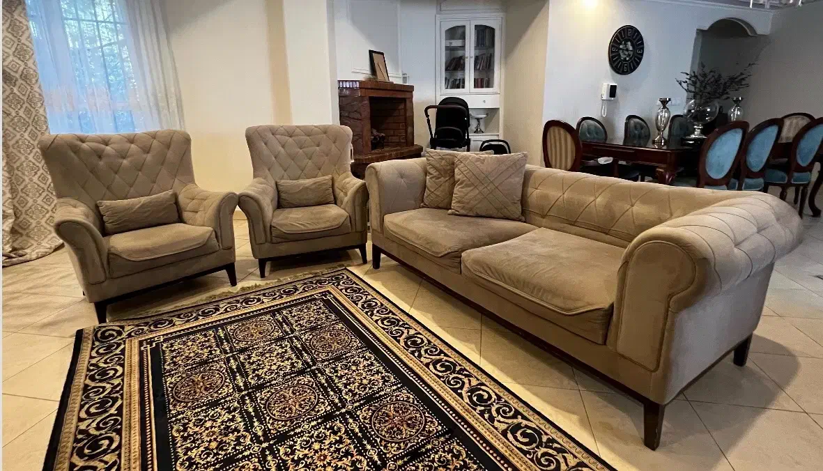 مبل راحتی در حد نو زیر قیمت|مبلمان خانگی و میز عسلی|تهران, درکه|دیوار