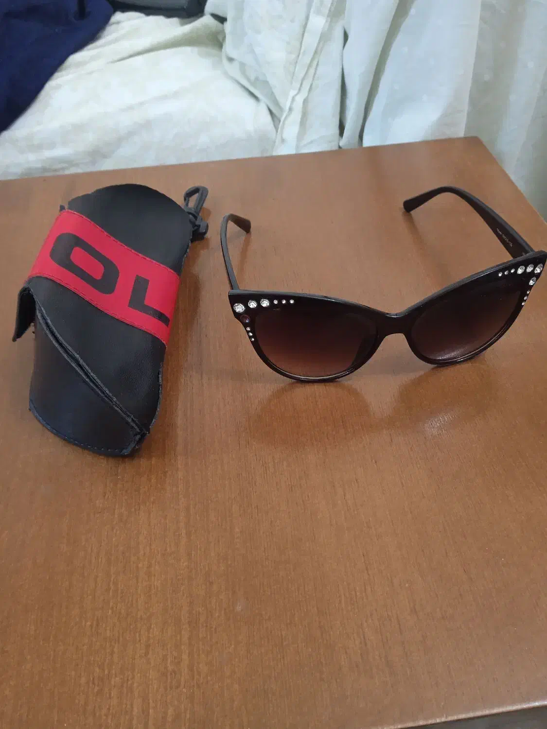 عینک آفتابی برند Dior به شرط اصل ایتالیا آکبند|زیورآلات و اکسسوری|تهران, مجیدیه|دیوار