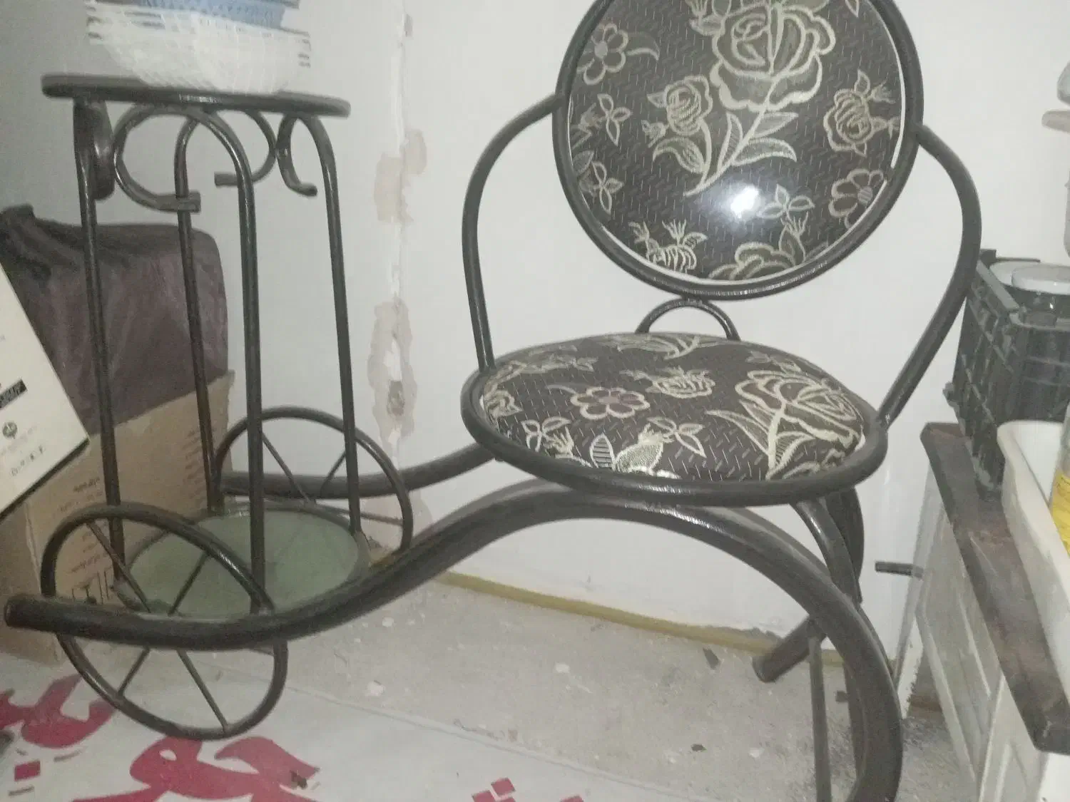 میز تلفن سالم وتمیز|میز تلفن|نیشابور, شهید بهشتی|دیوار