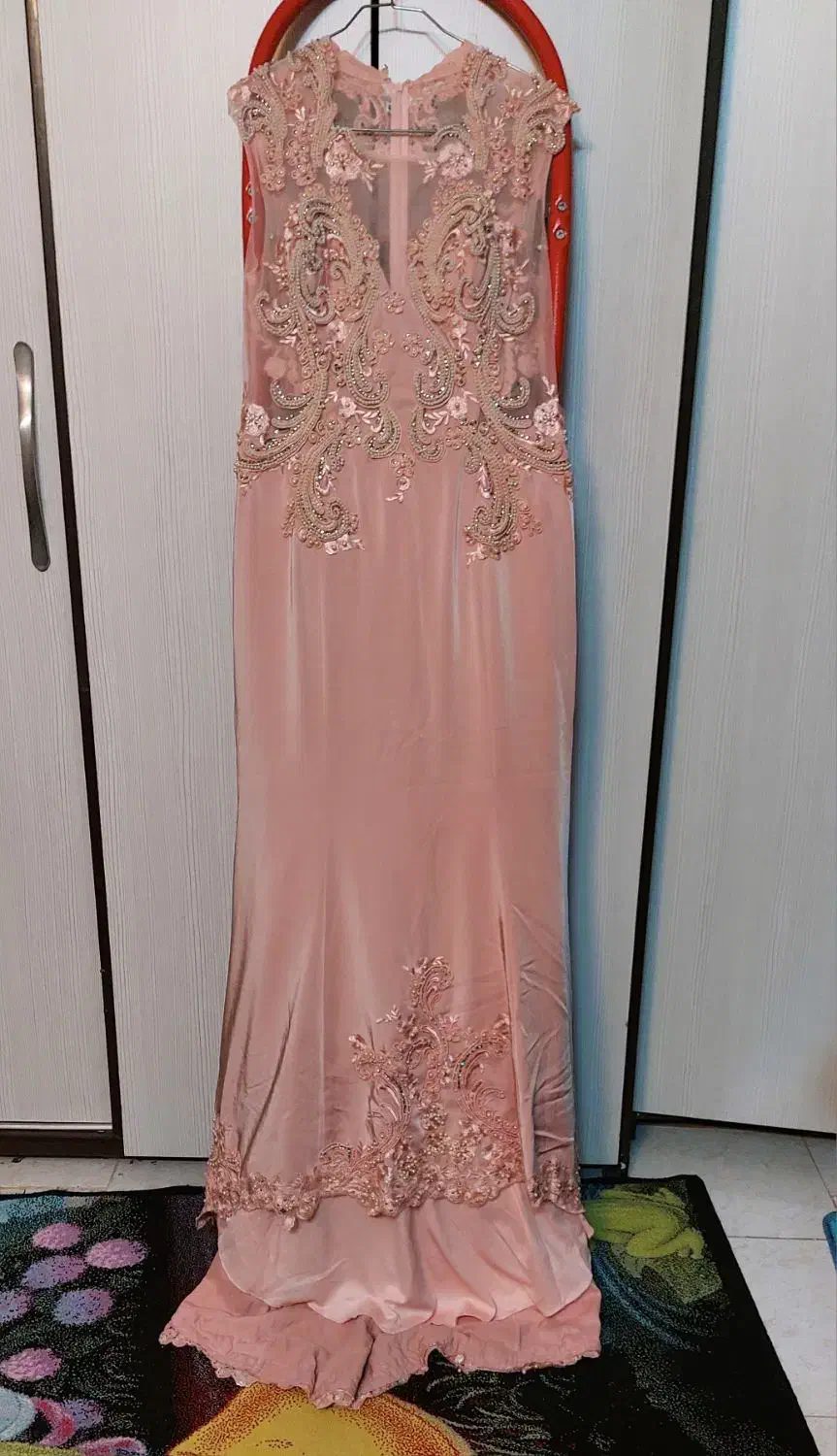 پیراهن مجلسی|لباس|آفتاب, |دیوار