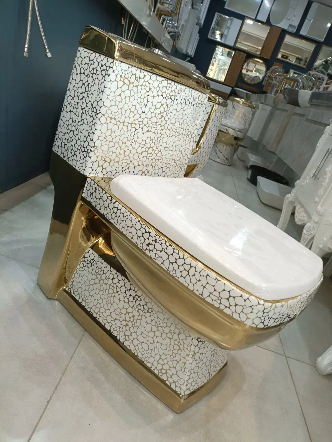 توالت فرنگی سفید طلایی|لوازم سرویس بهداشتی|پردیس, فاز ۱|دیوار